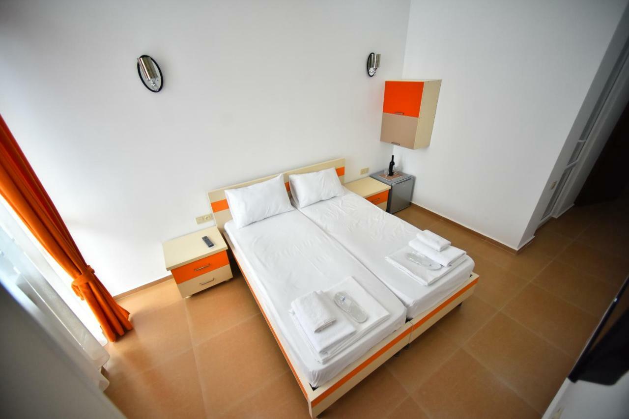 Orange Home Hotel Batumi Eksteriør billede