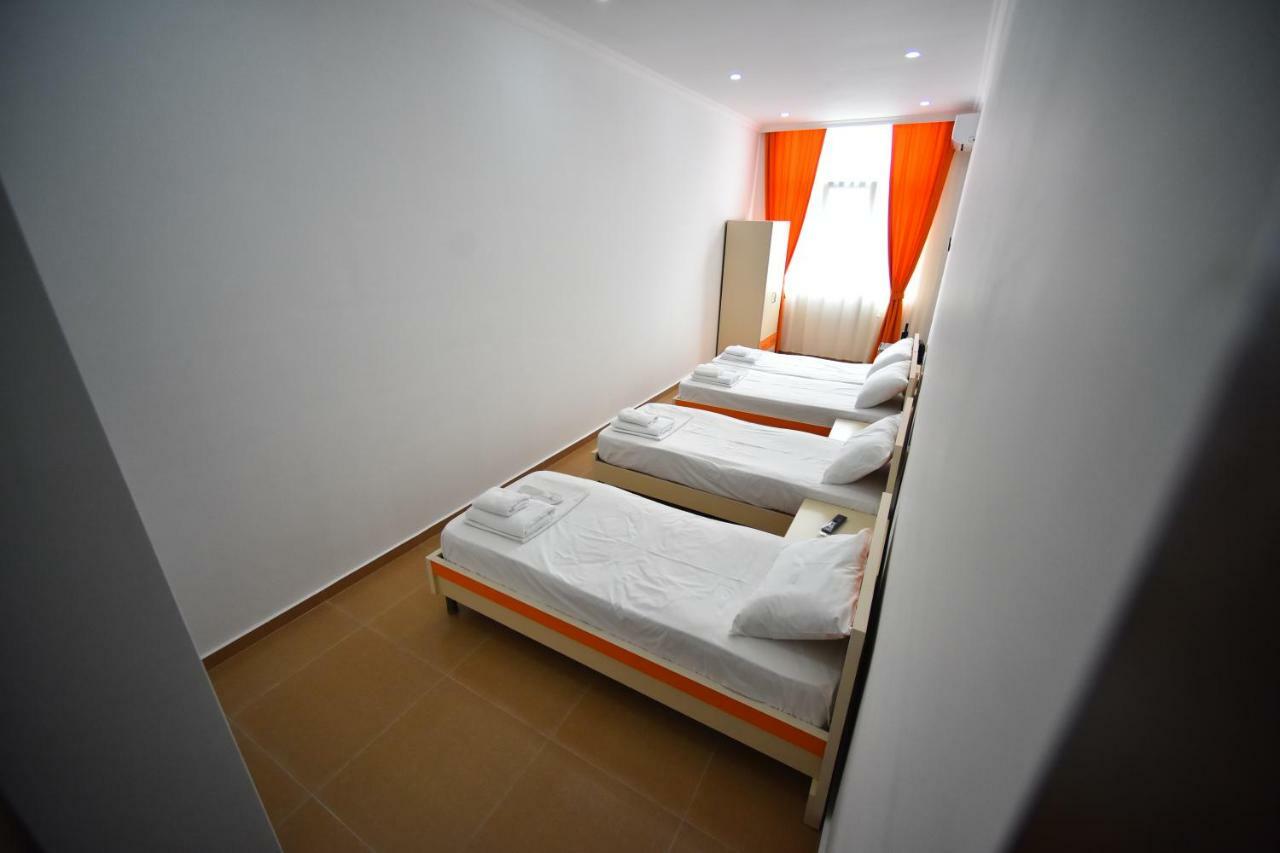 Orange Home Hotel Batumi Eksteriør billede